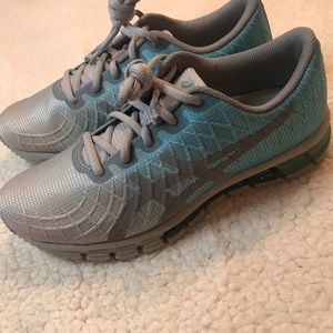 Asics women’s running shoes size 7.5